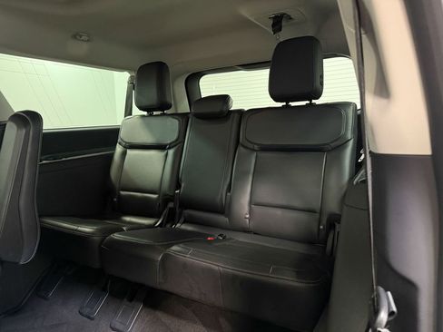 Used 2025 Ford Expedition Max Platinum image 48