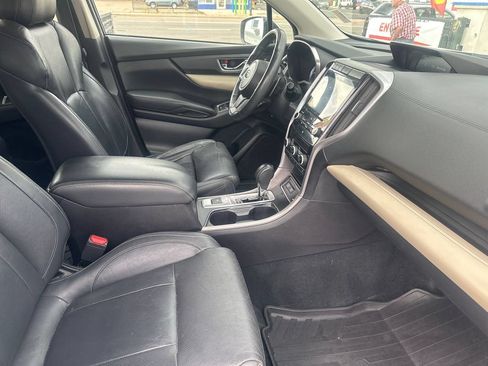 Used 2019 Subaru Ascent Limited AWD/4WD image 31