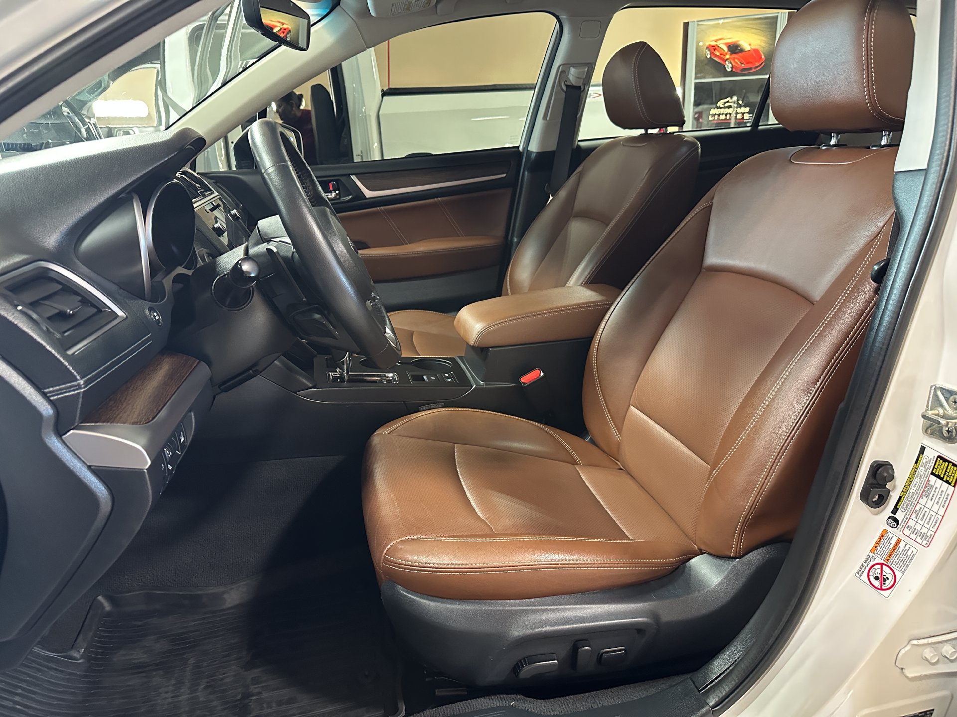 Used 2019 Subaru Outback 2.5i Touring AWD/4WD image 13