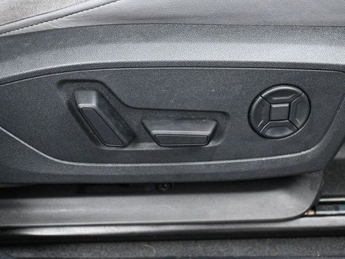 Used 2022 Audi Q3 2.0T Premium Plus w/ Premium Plus Package image 37