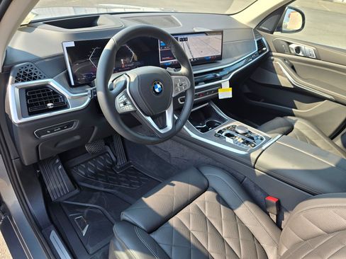 New 2027 BMW X7 xDrive40i AWD/4WD image 2