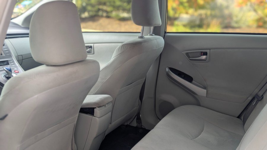 Used 2013 Toyota Prius Two FWD image 12
