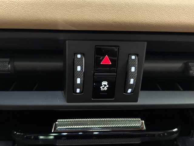 Certified 2026 Porsche Cayenne E-Hybrid AWD/4WD image 25