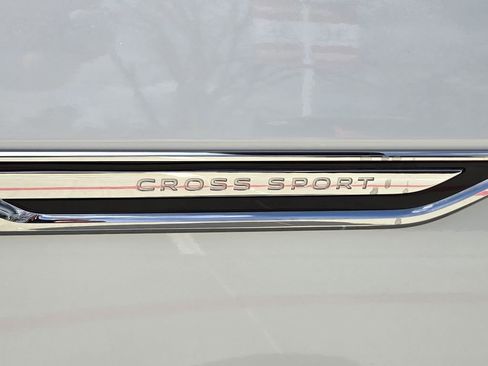 Used 2024 Volkswagen Atlas Cross Sport SEL R-Line image 11