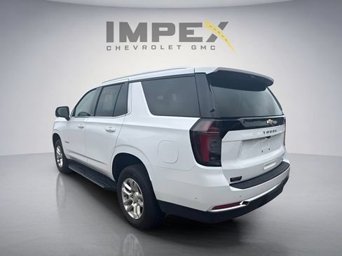 Used 2025 Chevrolet Tahoe LT AWD/4WD image 3