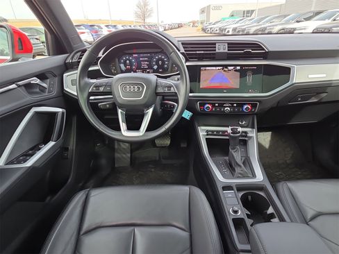 Used 2023 Audi Q3 2.0T Premium w/ 19" Wheel Package image 14