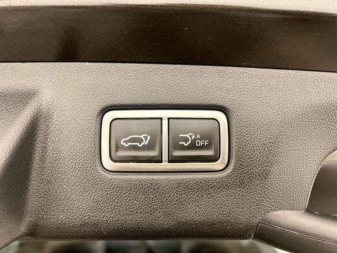 Used 2025 Kia Sorento SX Prestige image 29