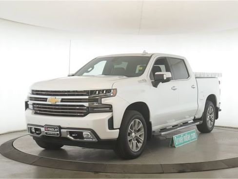 Used 2022 Chevrolet Silverado 1500 High Country w/ Safety Package II image 10