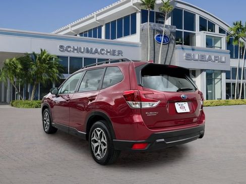 Certified 2023 Subaru Forester Premium AWD/4WD image 5