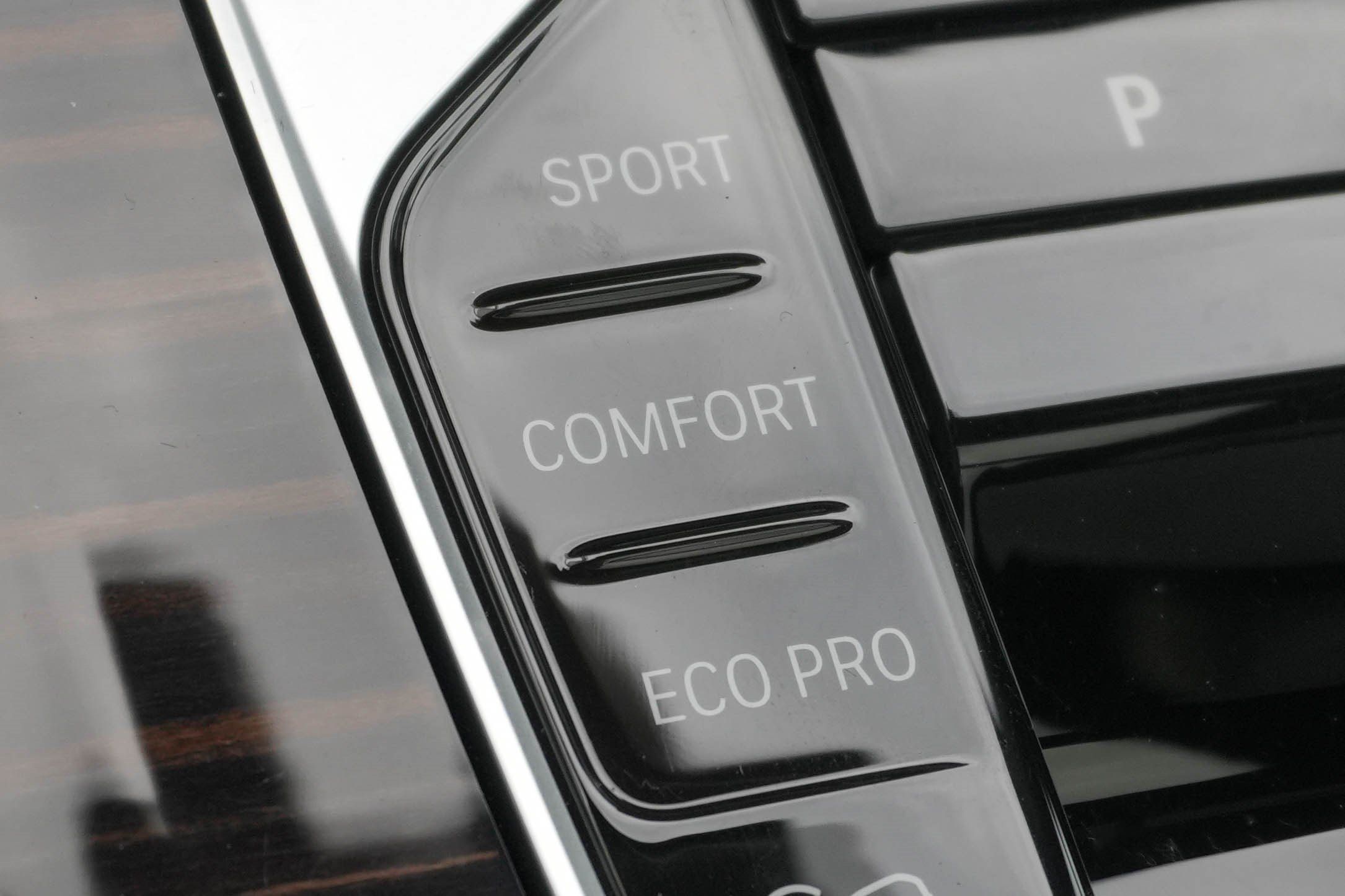 Certified 2026 BMW X7 xDrive40i AWD/4WD image 30