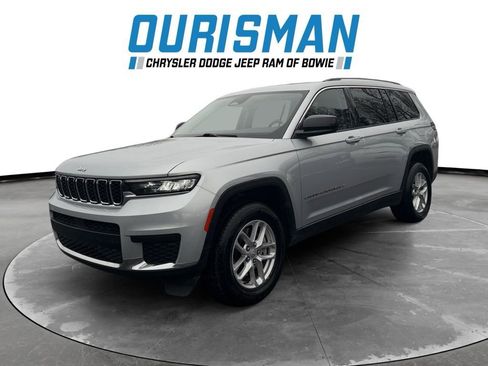 Used 2023 Jeep Grand Cherokee L Laredo w/ Luxury Tech Group I image 7