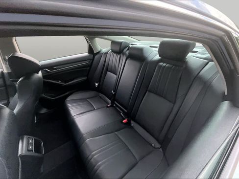 Used 2022 Honda Accord Sport Special Edition image 17