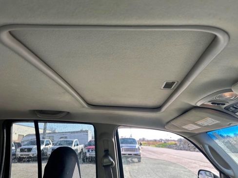 Used 2006 Jeep Liberty Sport image 12