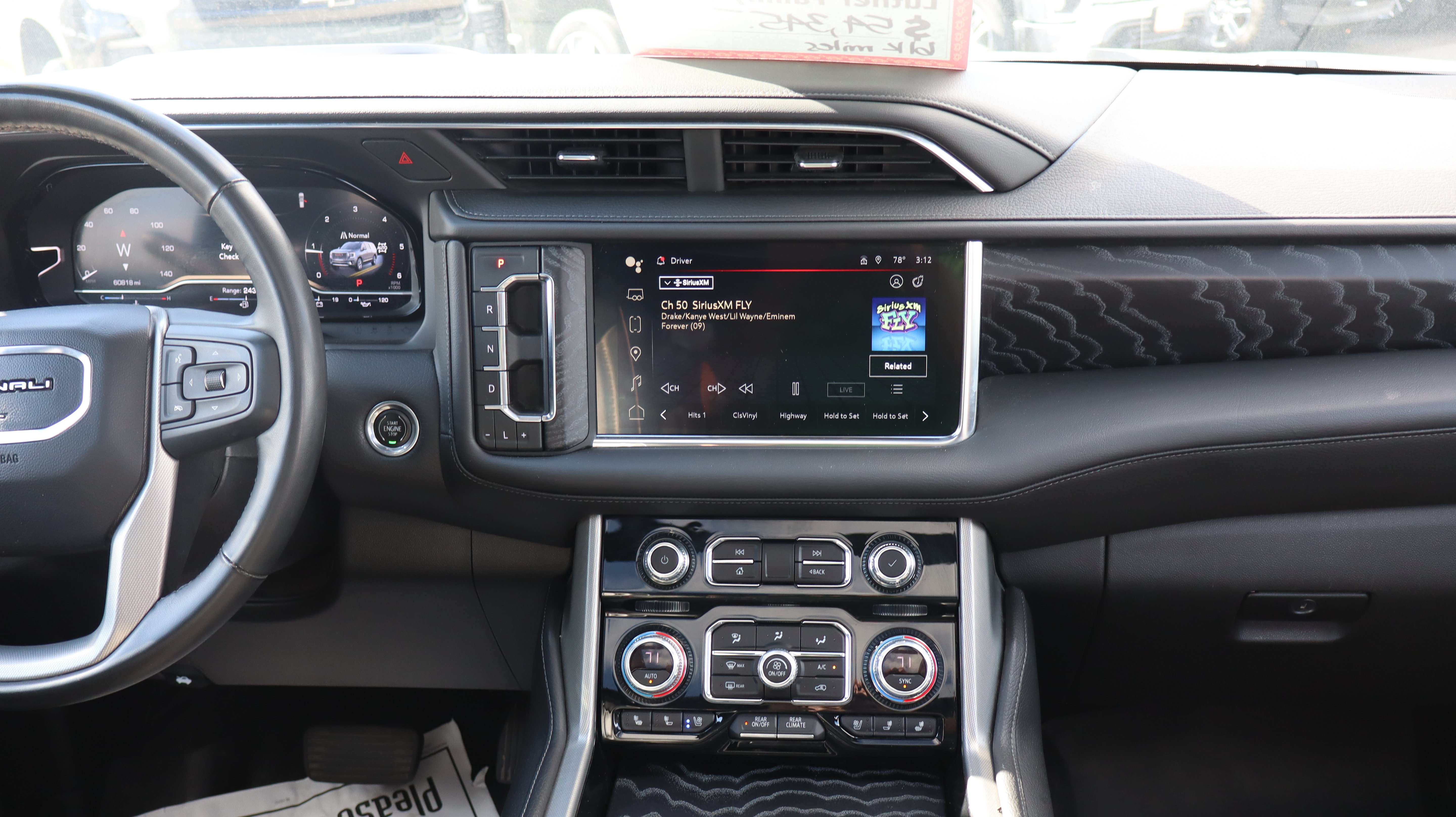 Certified 2023 GMC Yukon Denali w/ Max Trailering Package AWD/4WD image 11