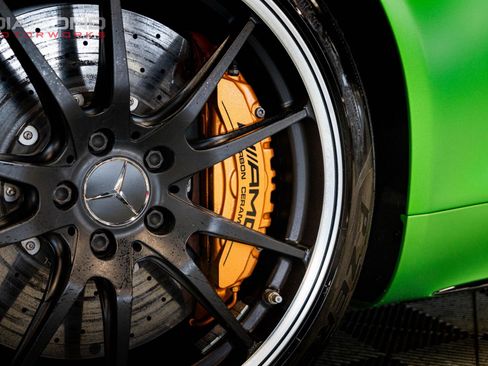 Used 2018 Mercedes-Benz AMG GT R image 35