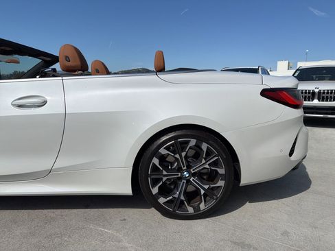 Used 2025 BMW 430i Convertible w/ Convenience Package image 5