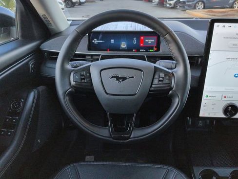 Used 2025 Ford Mustang Mach-E Premium image 16