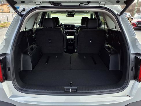 New 2026 Kia Sorento EX w/ EX Premium Package FWD image 25