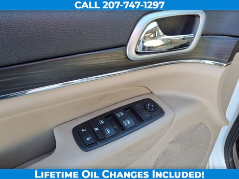 Used 2019 Jeep Grand Cherokee Limited w/ Trailer Tow Group IV image 11