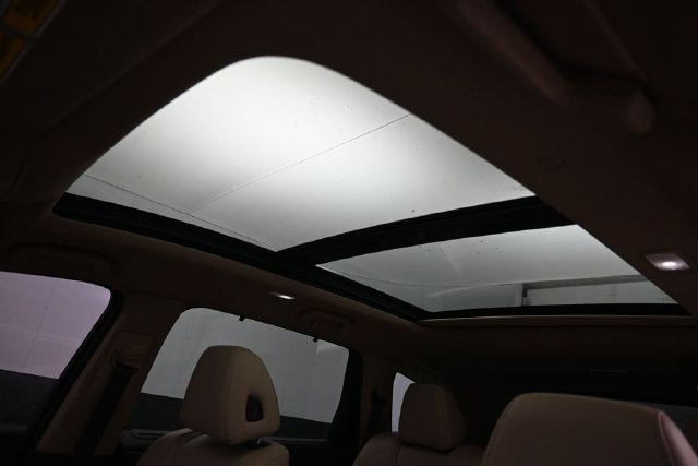Used 2022 Acura MDX w/ Technology Package FWD image 22
