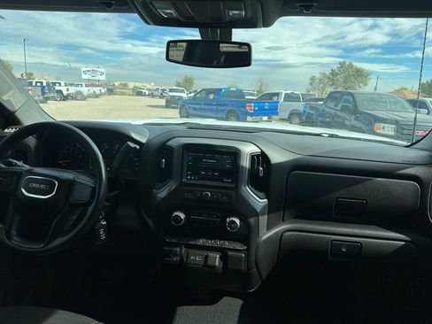 Used 2022 GMC Sierra 2500 Pro w/ Gooseneck/5TH Wheel Package image 25