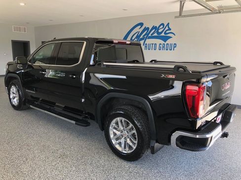 Used 2019 GMC Sierra 1500 SLE w/ SLE Value Package AWD/4WD image 2