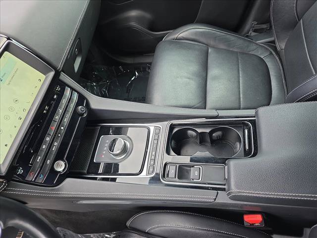 Used 2019 Jaguar F-PACE S AWD/4WD image 24