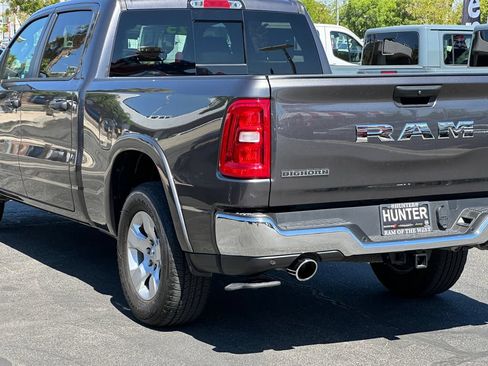 Certified 2025 RAM 1500 Big Horn AWD/4WD image 5
