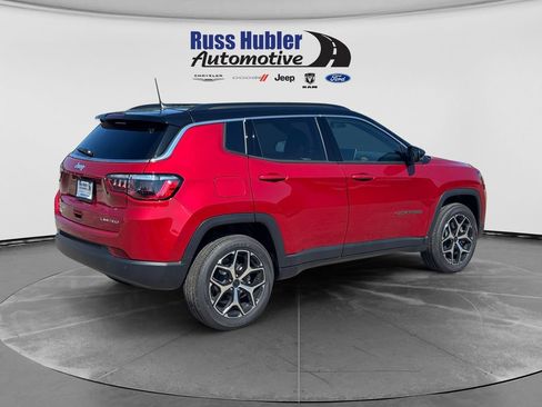 New 2026 Jeep Compass Limited AWD/4WD image 7