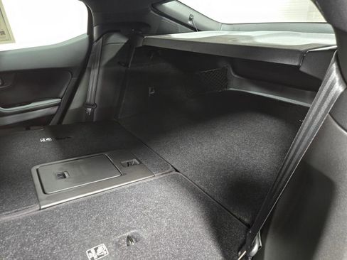 Used 2022 Polestar Polestar 2 image 37