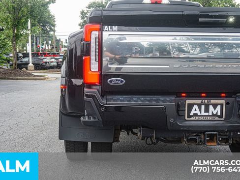 Used 2023 Ford F450 Platinum w/ FX4 Off-Road Package AWD/4WD image 16