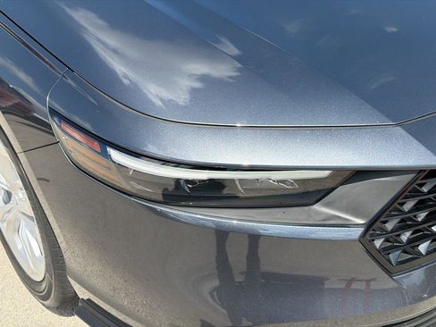 Used 2024 Honda Accord LX image 33