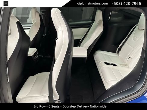 Used 2017 Tesla Model X 90D image 25