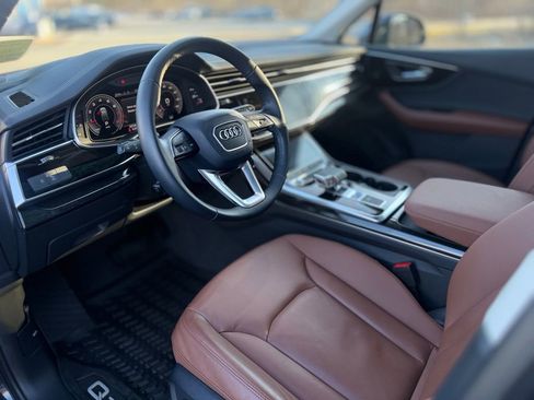Used 2024 Audi Q7 2.0T Premium w/ Convenience Package image 14