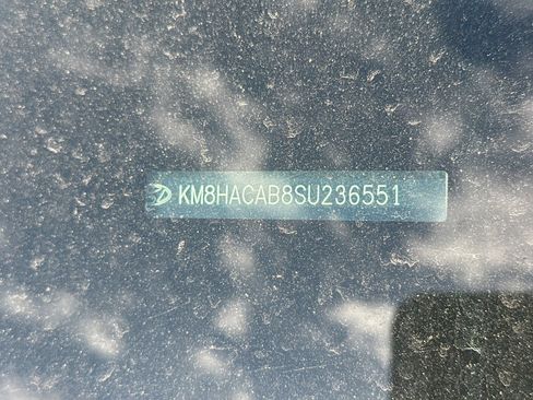Certified 2025 Hyundai Kona SE AWD/4WD image 2