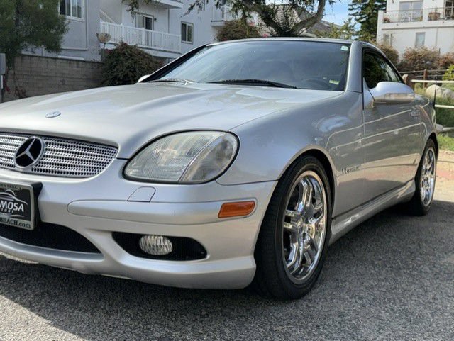 Used 2004 Mercedes-Benz SLK 32 AMG image 30