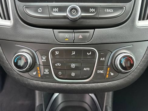 Used 2024 Chevrolet Malibu LT FWD image 20