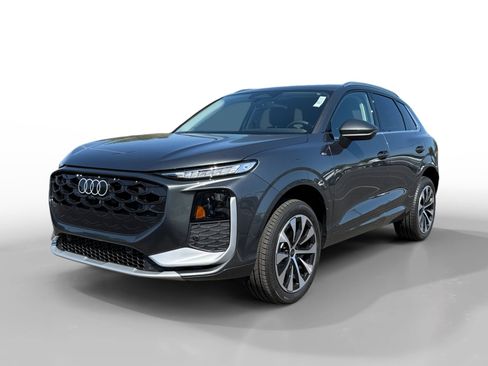 New 2026 Audi Q3 quattro 2.0T AWD/4WD image 1