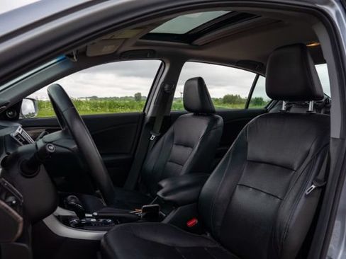 Used 2016 Honda Accord EX-L image 14