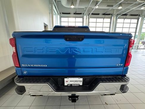 Certified 2023 Chevrolet Silverado 1500 LTZ AWD/4WD image 36