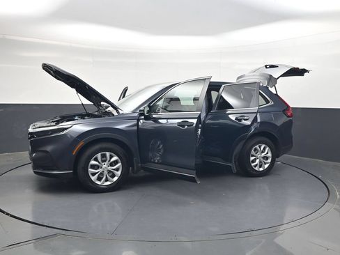 Used 2025 Honda CR-V LX image 50