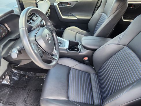 Used 2024 Toyota RAV4 XSE w/ Advanced Technology Package image 9