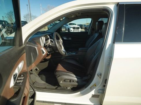 Used 2015 Chevrolet Equinox LTZ image 13