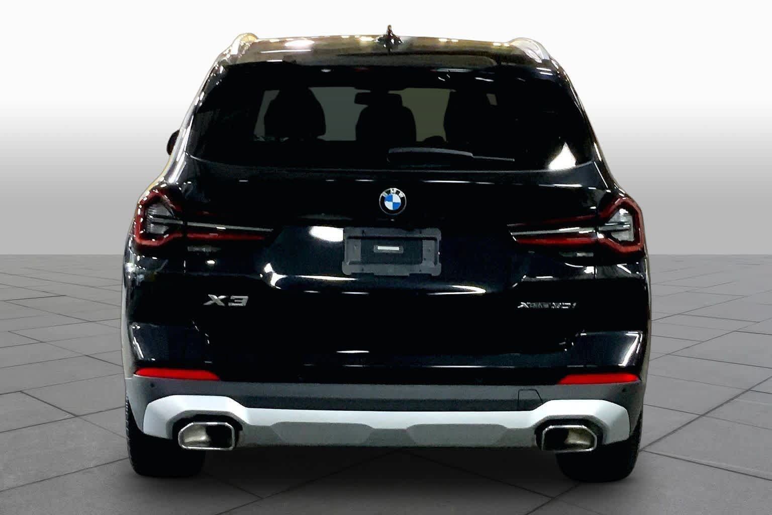 Used 2023 BMW X3 xDrive30i w/ Premium Package AWD/4WD image 5
