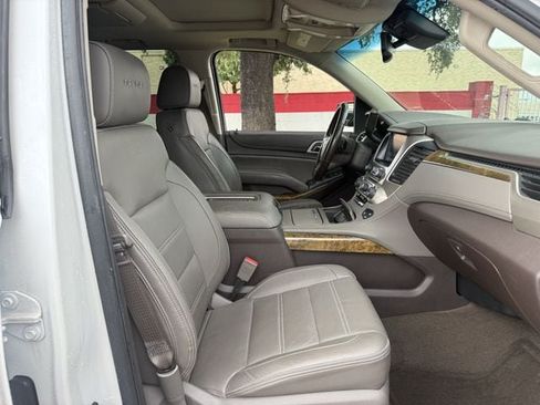 Used 2016 GMC Yukon Denali w/ Open Road Package AWD/4WD image 30