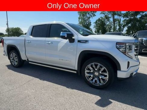 Used 2025 GMC Sierra 1500 Denali AWD/4WD image 2