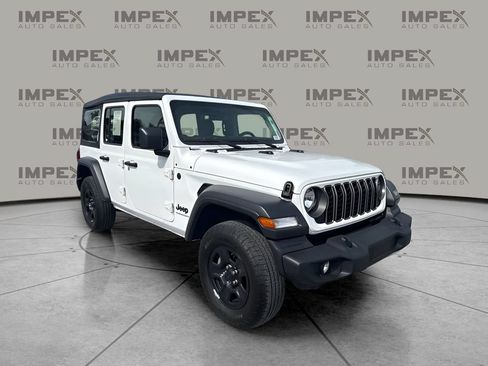 Used 2025 Jeep Wrangler Unlimited Sport AWD/4WD image 7