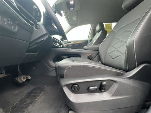 Certified 2025 Volkswagen Atlas SE AWD/4WD image 12