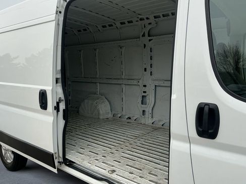 Used 2022 RAM ProMaster 3500 w/ Premium Convenience Group (B) image 14