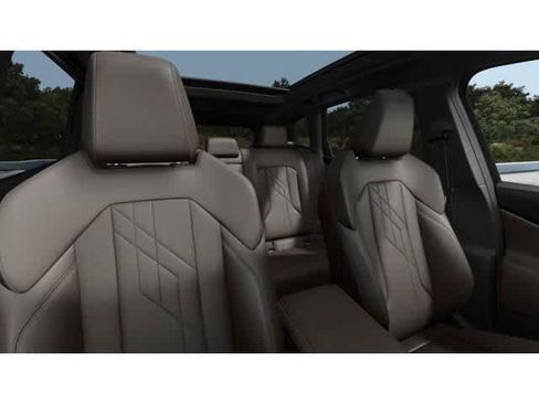 Used 2026 BMW X3 xDrive30i w/ Premium Package AWD/4WD image 11